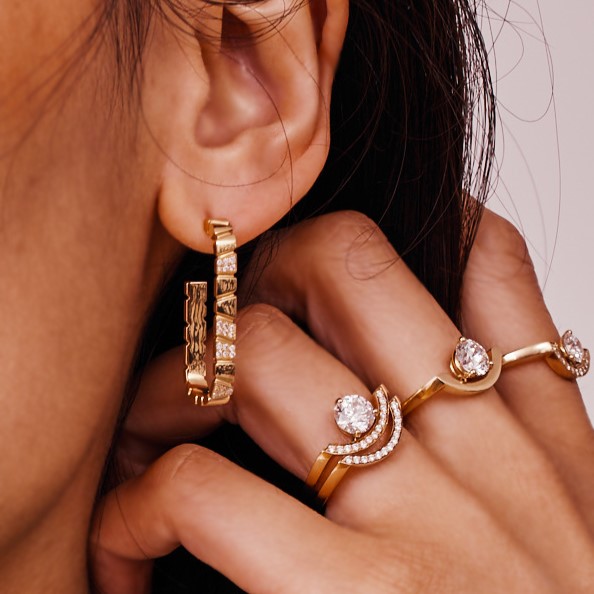 Bague_Intrepide_grand_arc_1ct_pavee_-_Or_rose_18k_-_diamant_ethique_-_Loyale_Paris_-_1