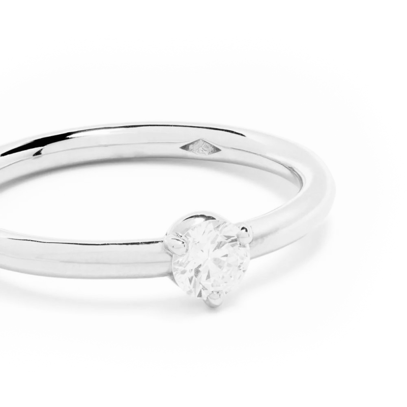 Solitaire Absolu.e 0.25ct - 18k white gold 2