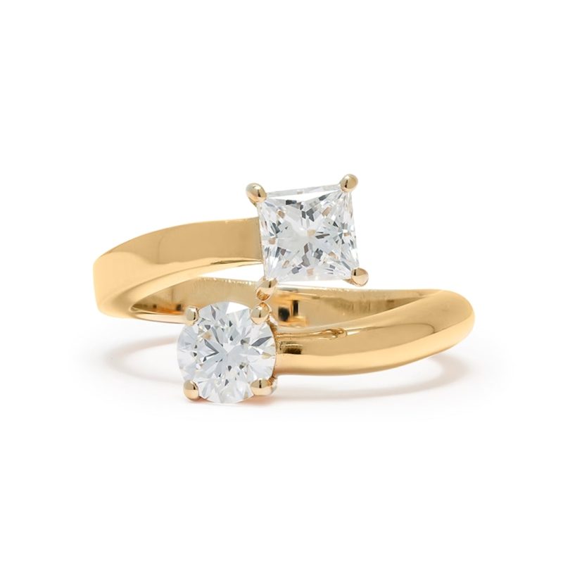 Ring Toi et Moi twist - 18k yellow gold lab grown diamond loyale paris 1